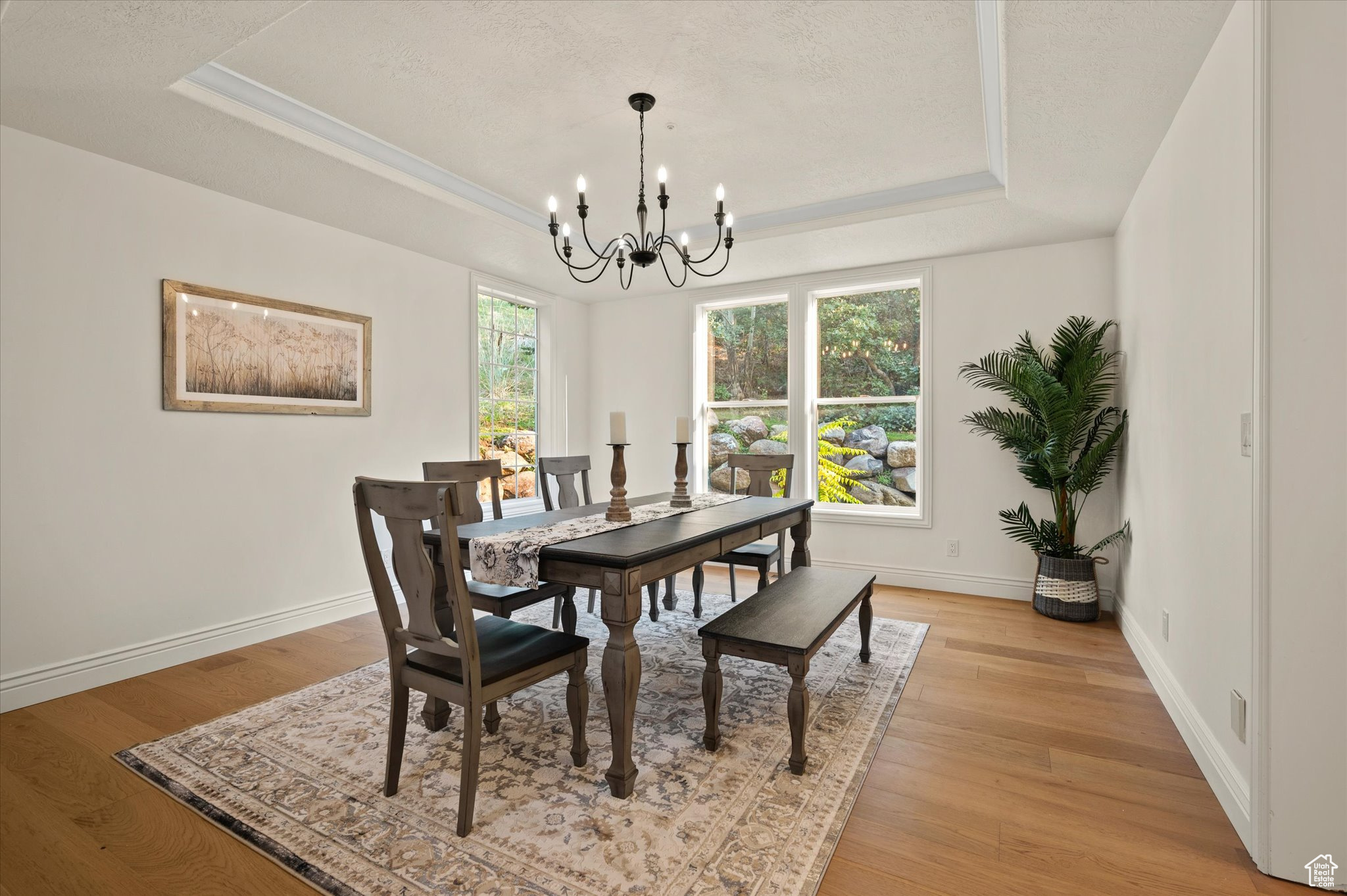 SUNCREST - THE POINT - Residential