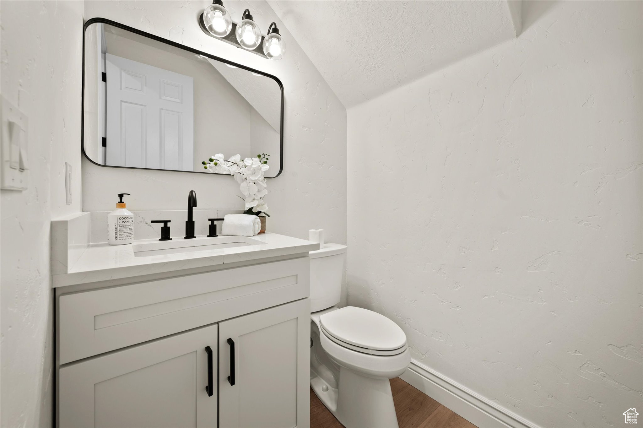 SUNCREST - THE POINT - Residential