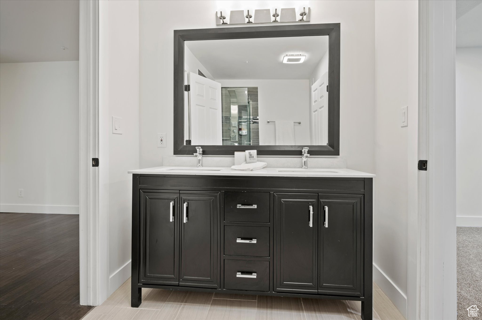 SUNCREST - THE POINT - Residential