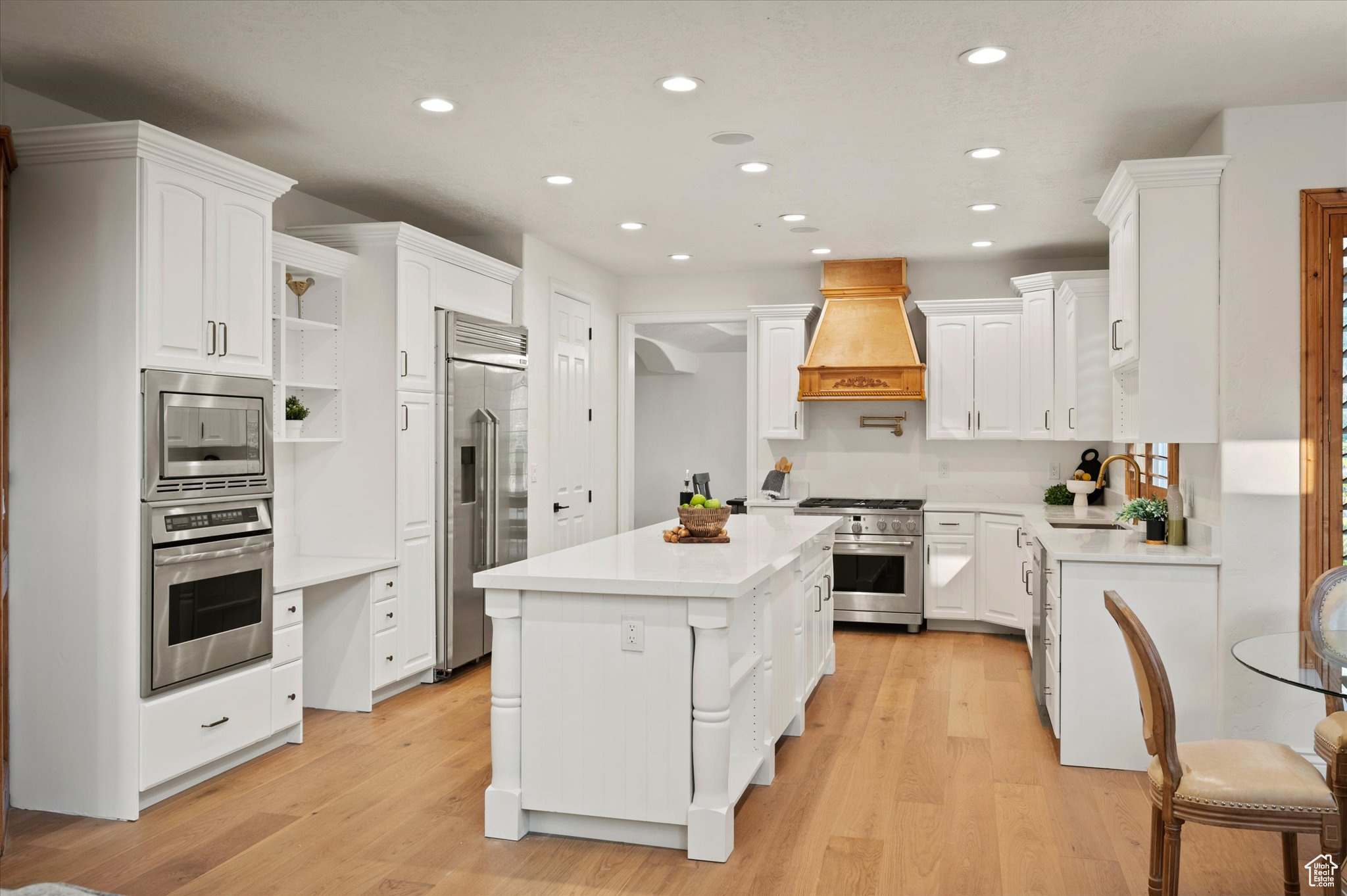 SUNCREST - THE POINT - Residential
