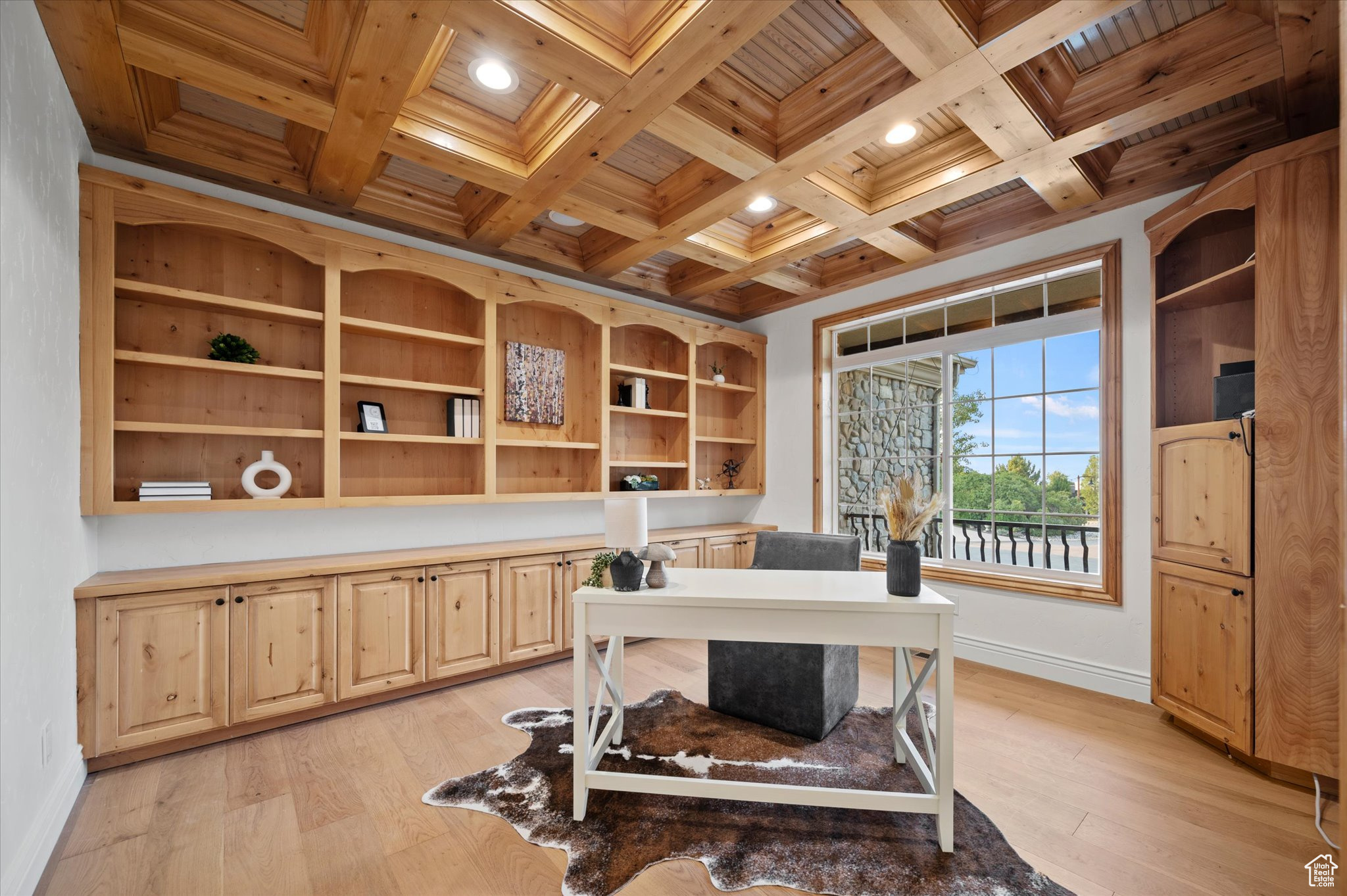 SUNCREST - THE POINT - Residential