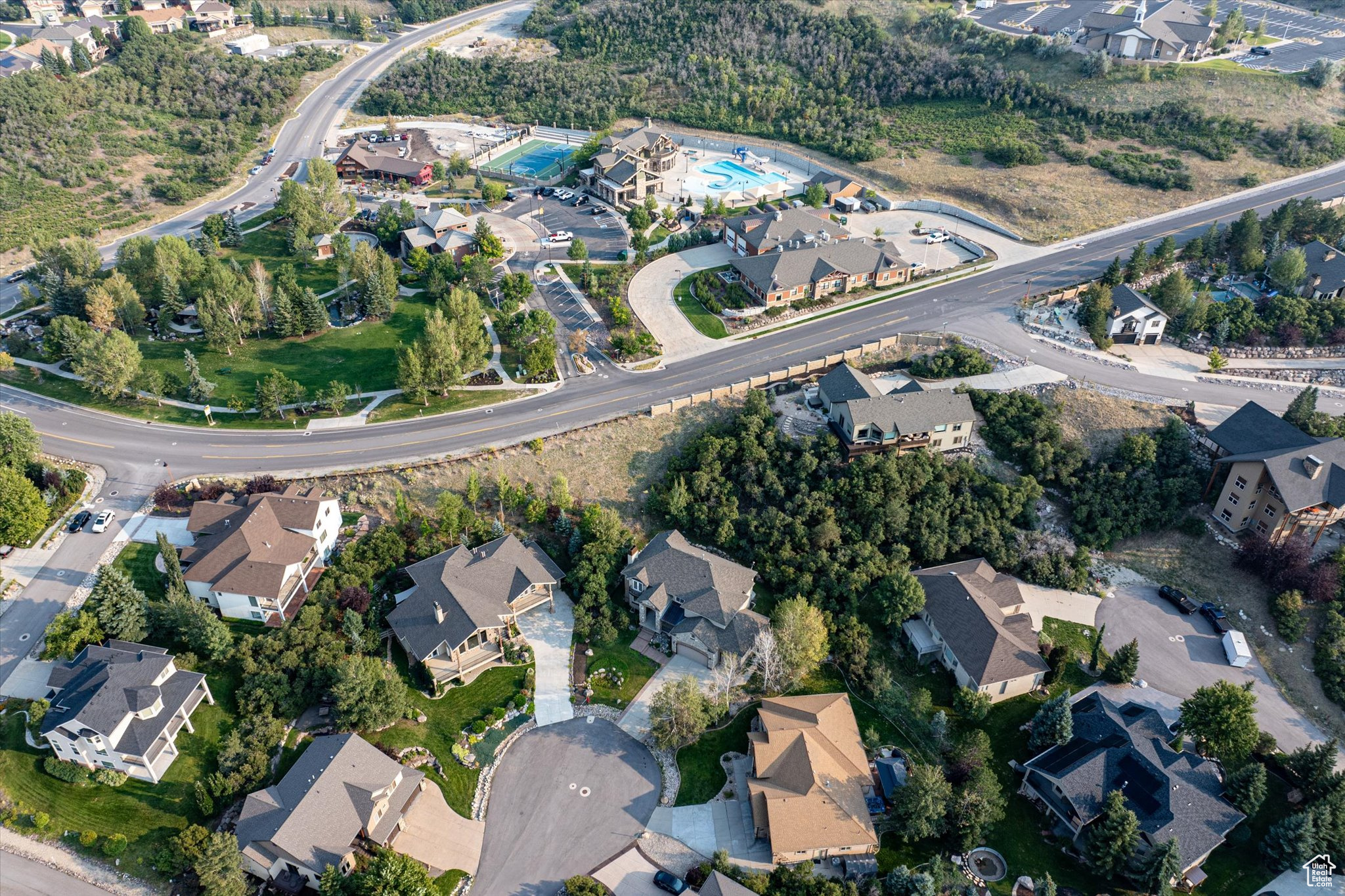 SUNCREST - THE POINT - Residential