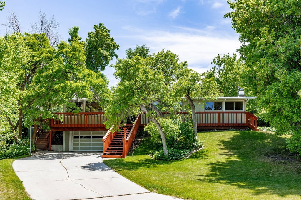 Photo of 781 BEN LOMOND AVE, South Ogden, UT 84403 (MLS # 2164288)