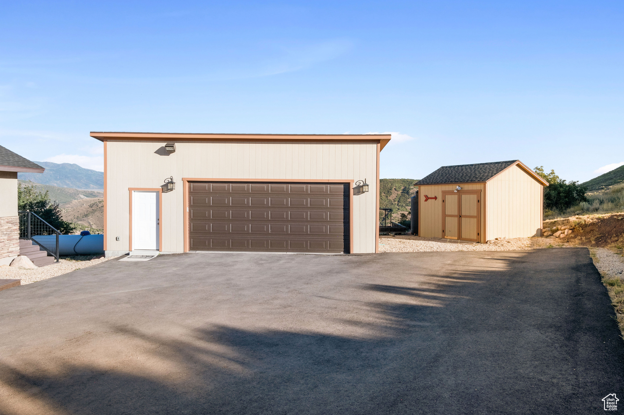 ROCKPORT ESTATES - Residential