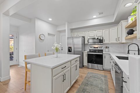 Tiny photo for 10637 S OQUIRRH LAKE RD, South Jordan, UT 84009 (MLS # 2135226)