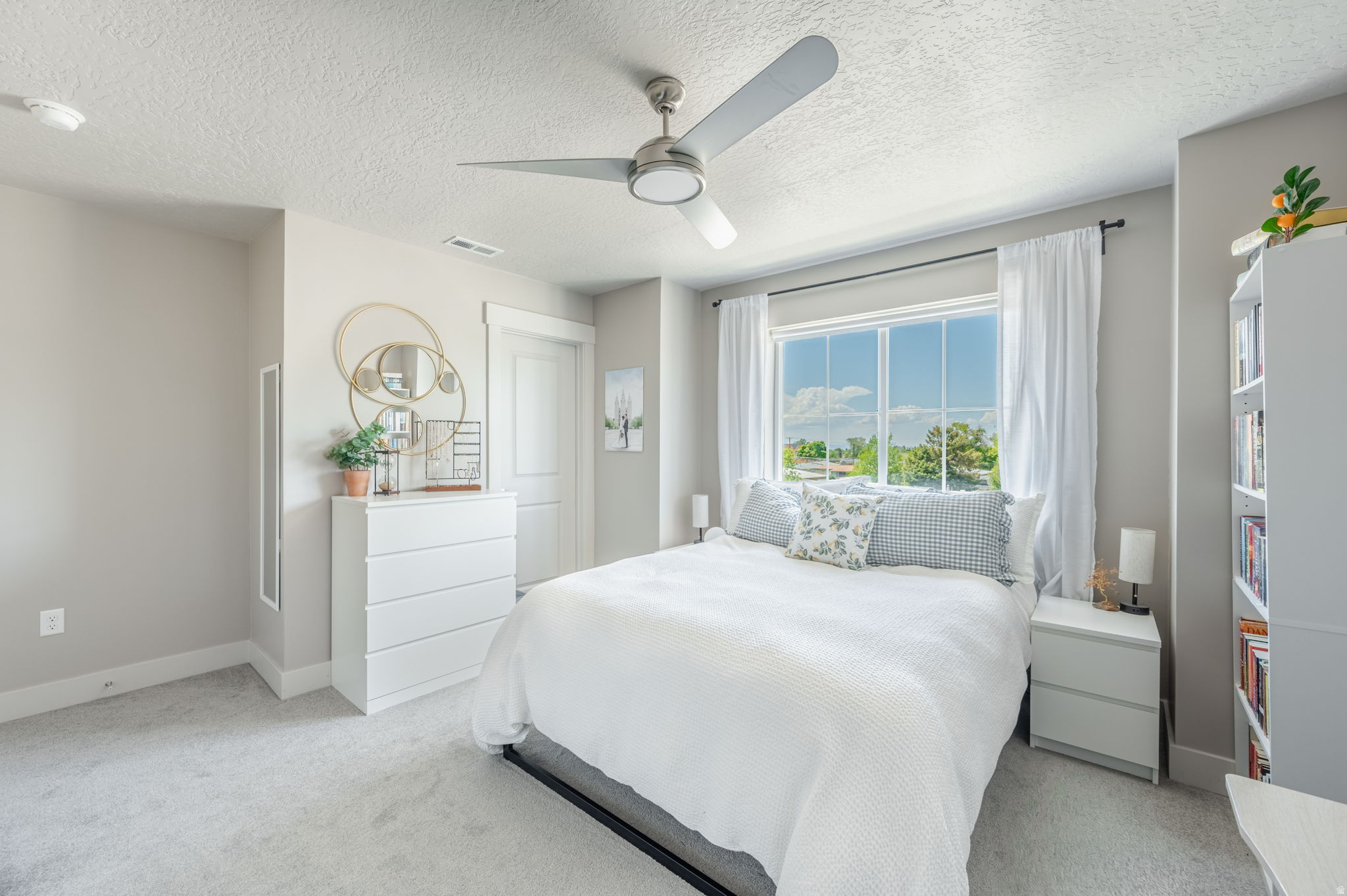 SUNSET TOWNHOMES - Residential
