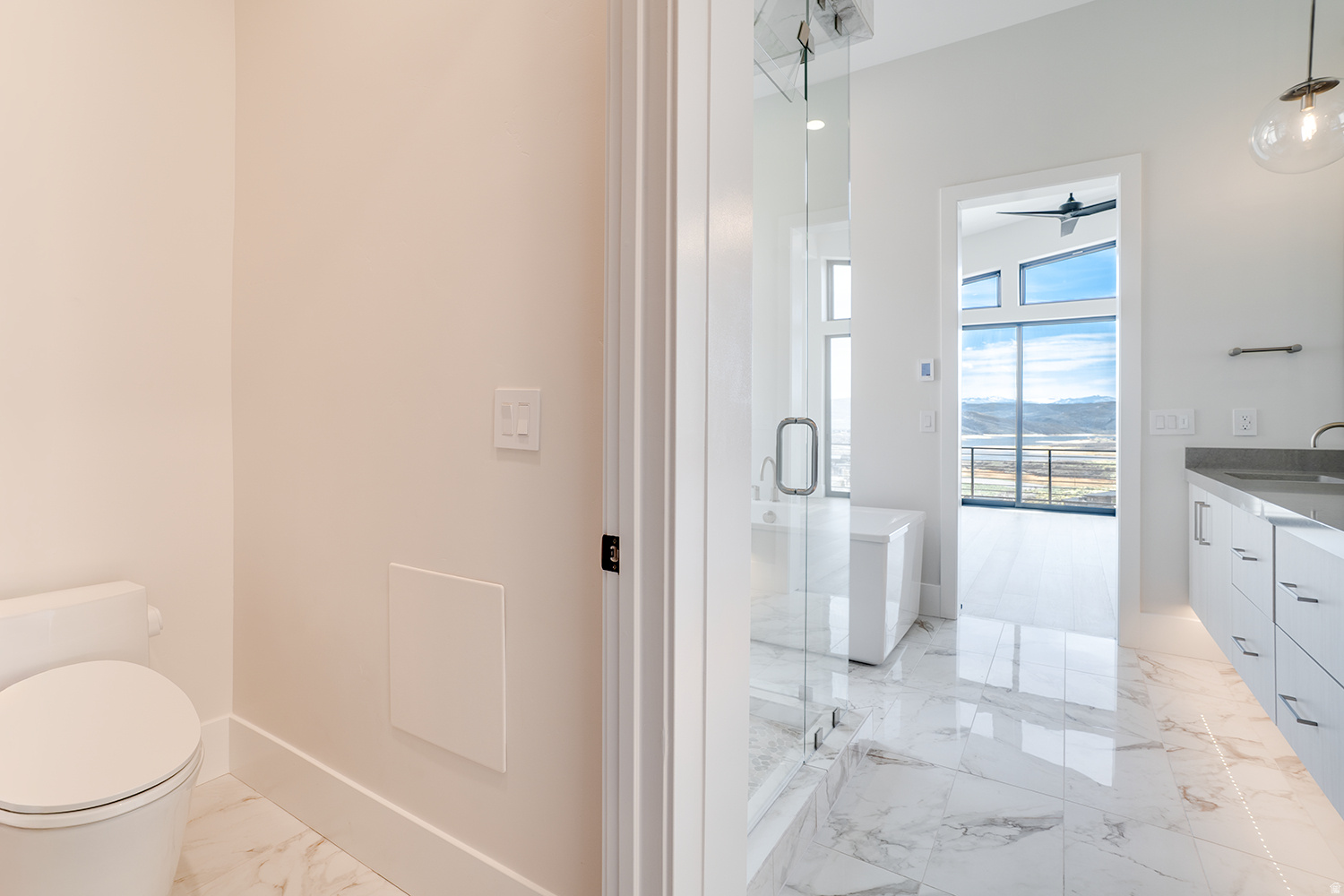 AMANTI LAGO - Residential