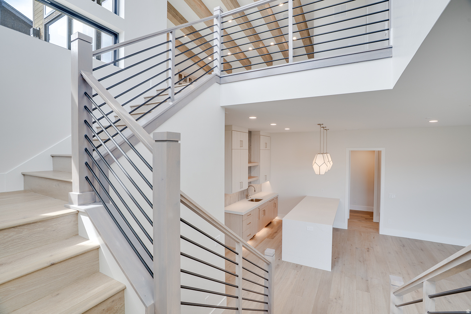 AMANTI LAGO - Residential