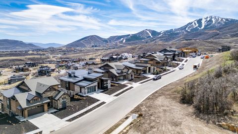 Tiny photo for 1561 W CRYSTAL VIEW CT #24, Heber City, UT 84032 (MLS # 2148040)