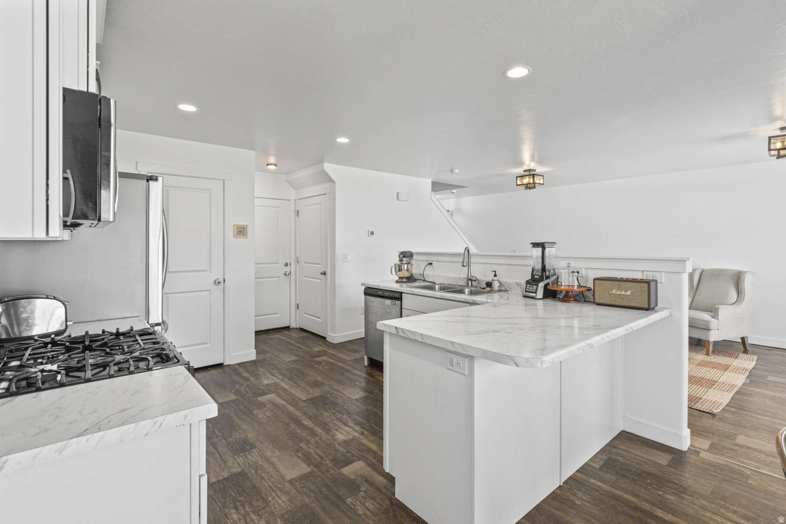 ENCORE AT MILLER CORSSING - Residential