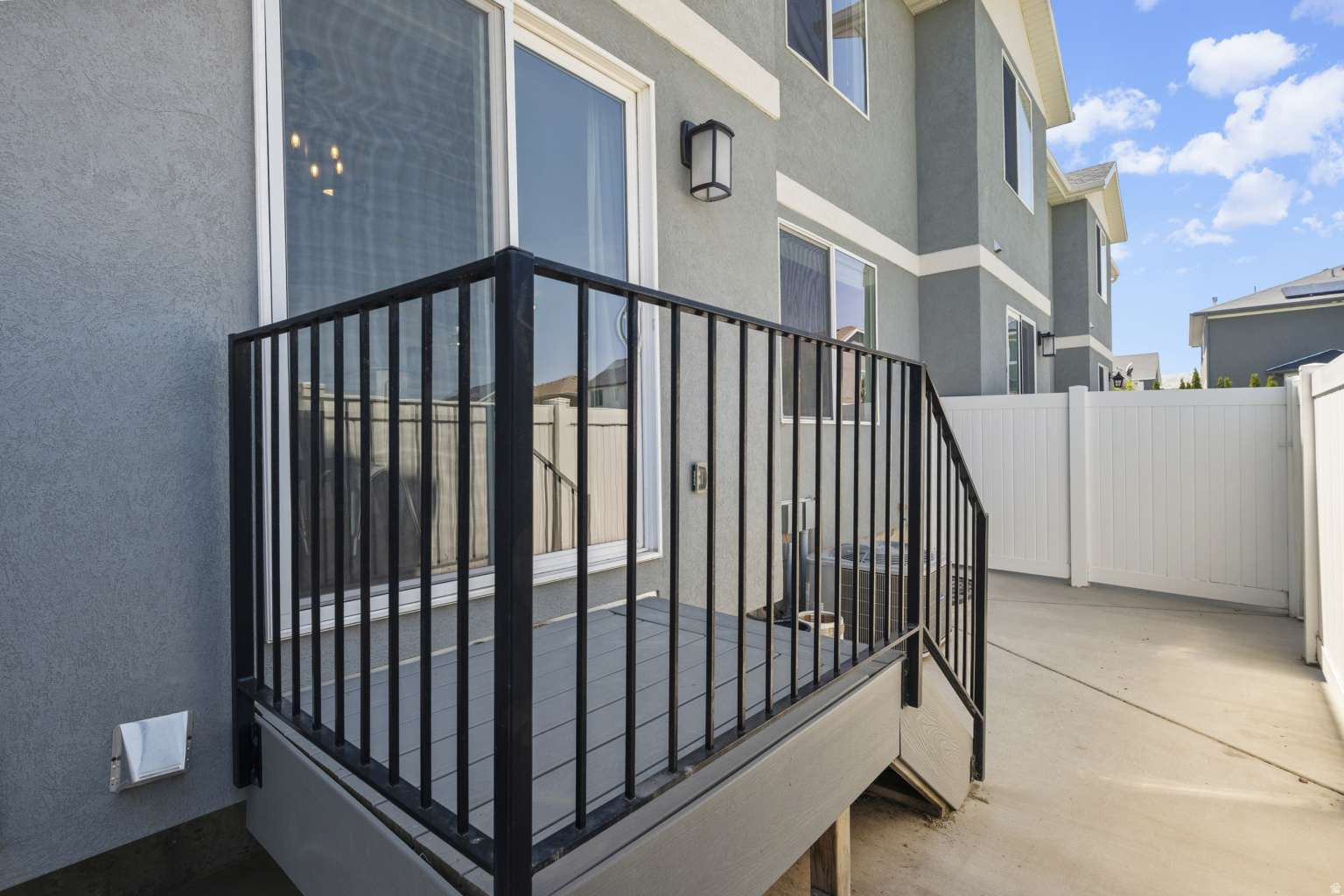 ENCORE AT MILLER CORSSING - Residential