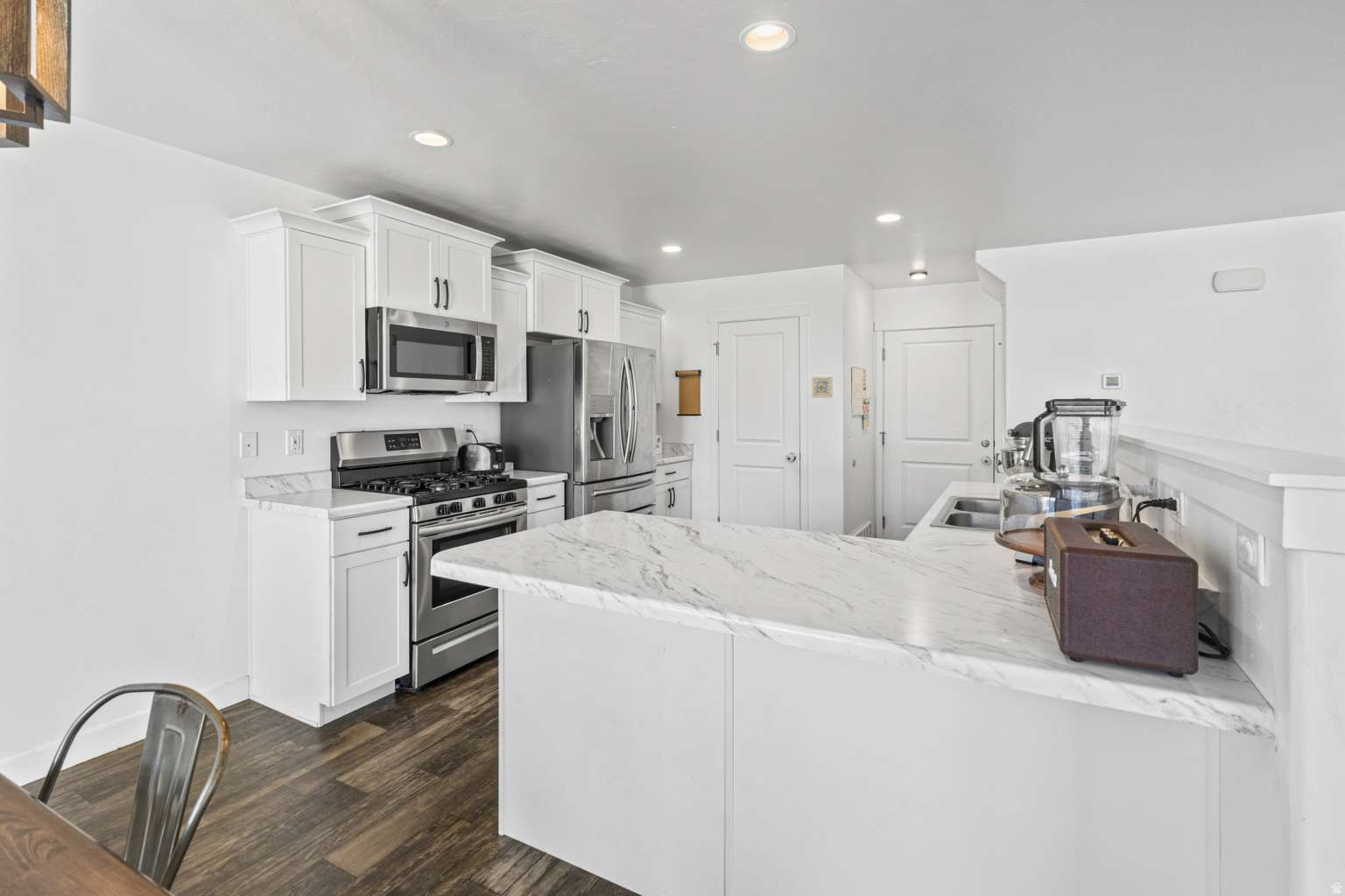ENCORE AT MILLER CORSSING - Residential