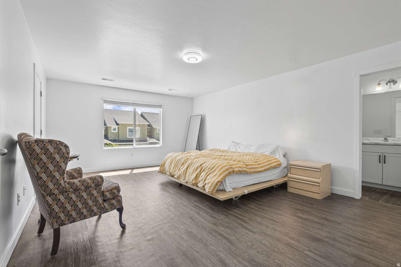 ENCORE AT MILLER CORSSING - Residential