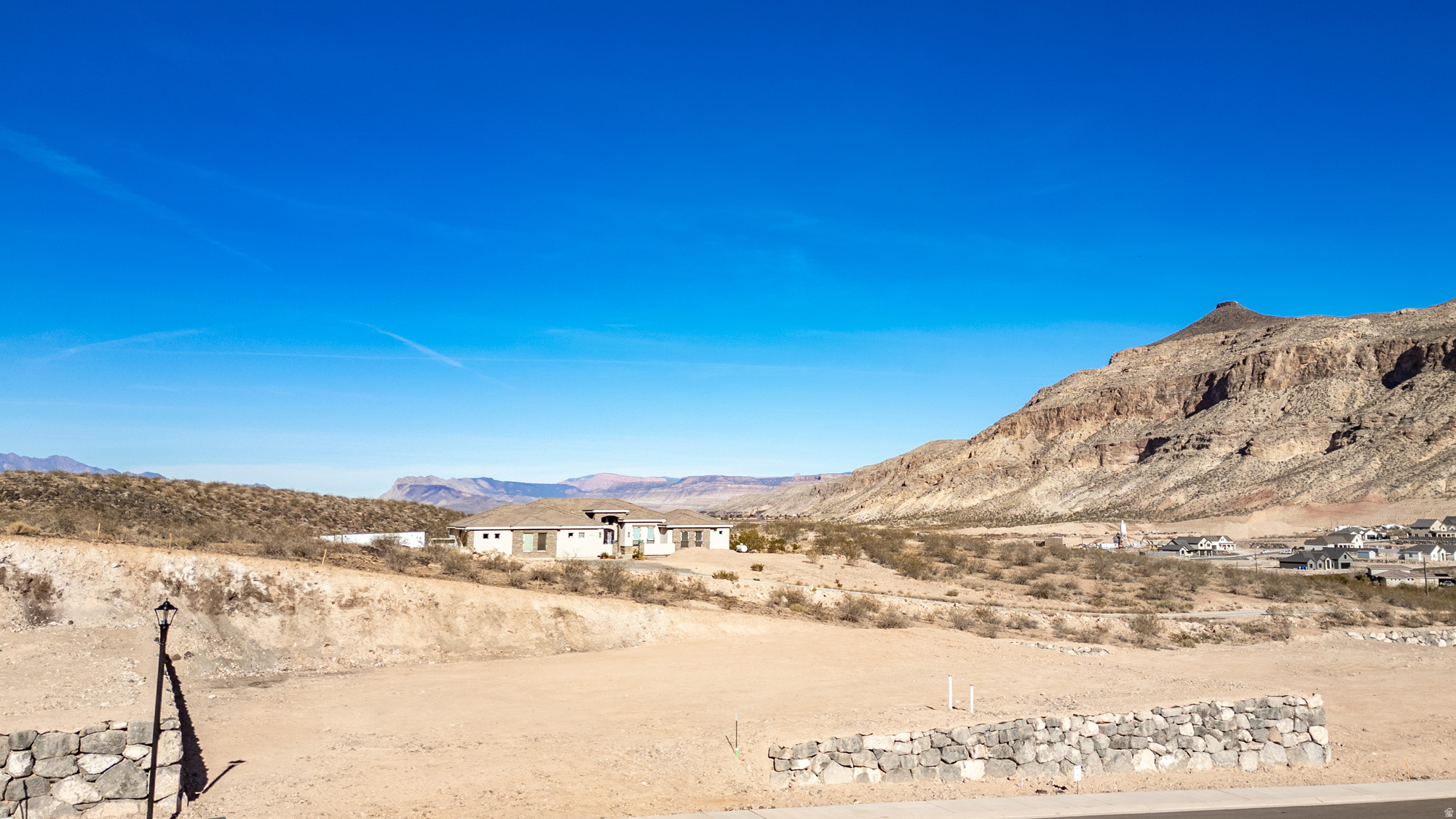 THE VIEWS AT HURRICANE CLIFFS - Land