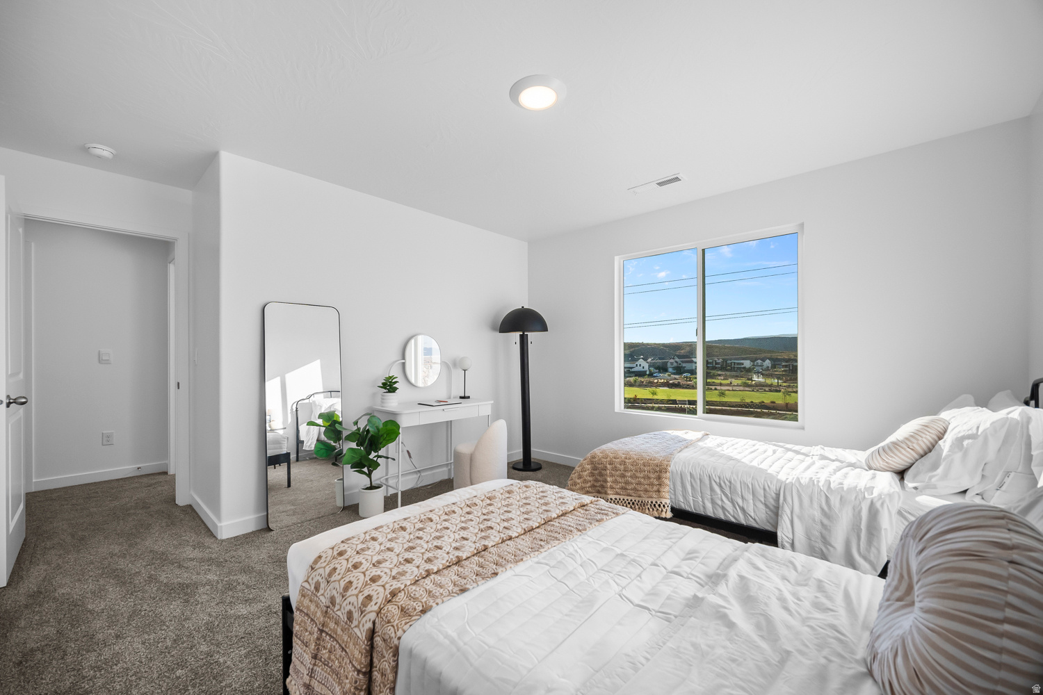 LONG VALLEY - Residential