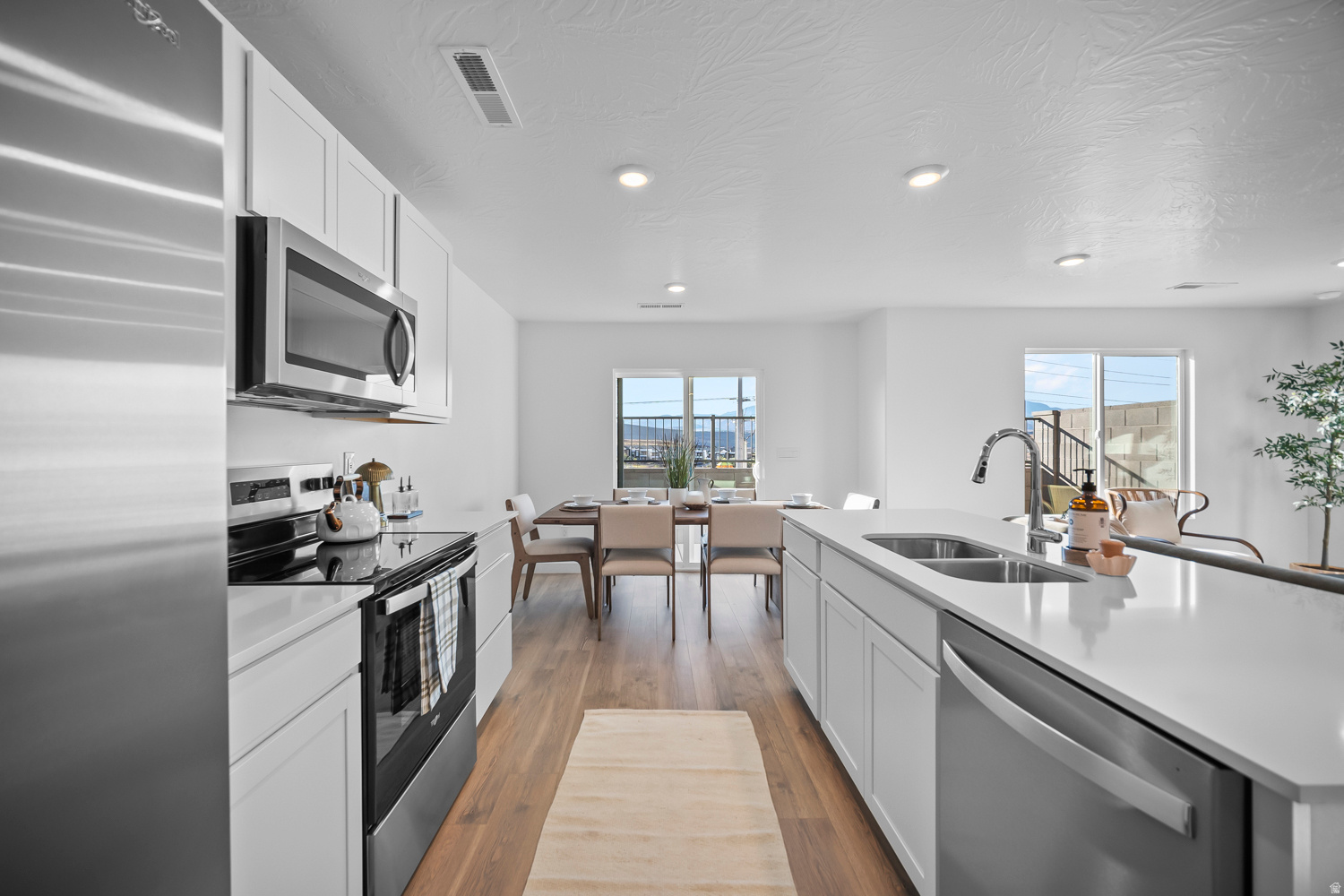 LONG VALLEY - Residential