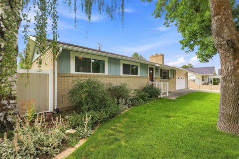 Tiny photo for 239 W FORT CREEK DR, Alpine, UT 84004 (MLS # 2181152)