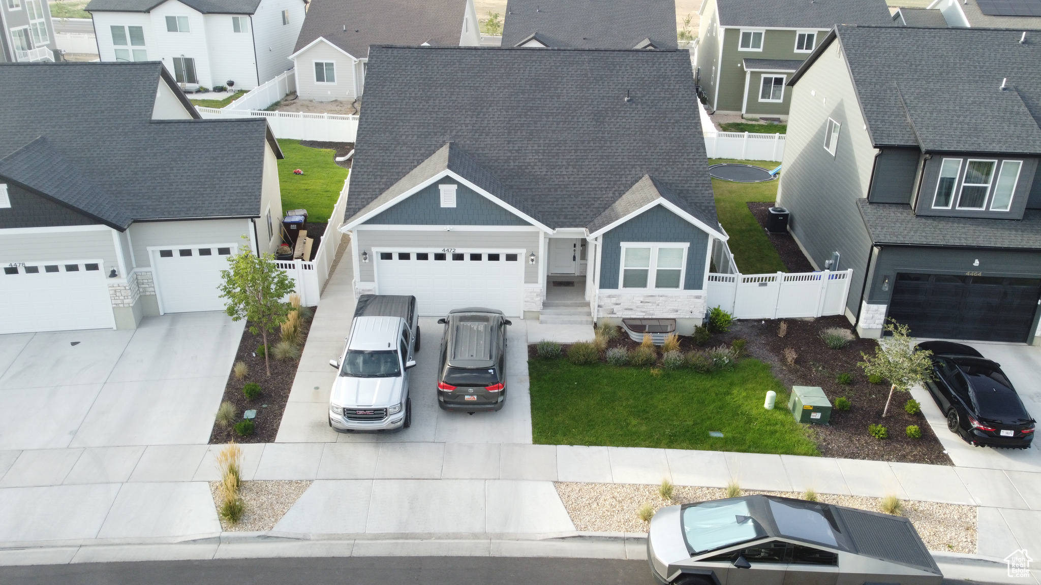 MOUNTAIN RIDGE PHASE 16 - Residential