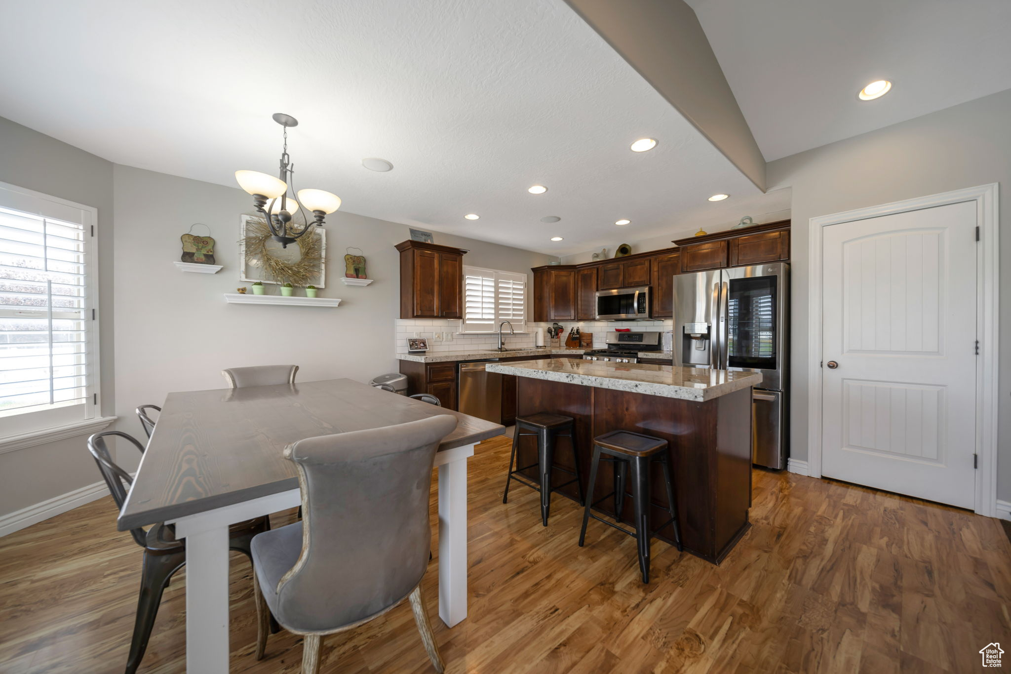 AUTUMN RIDGE - Residential