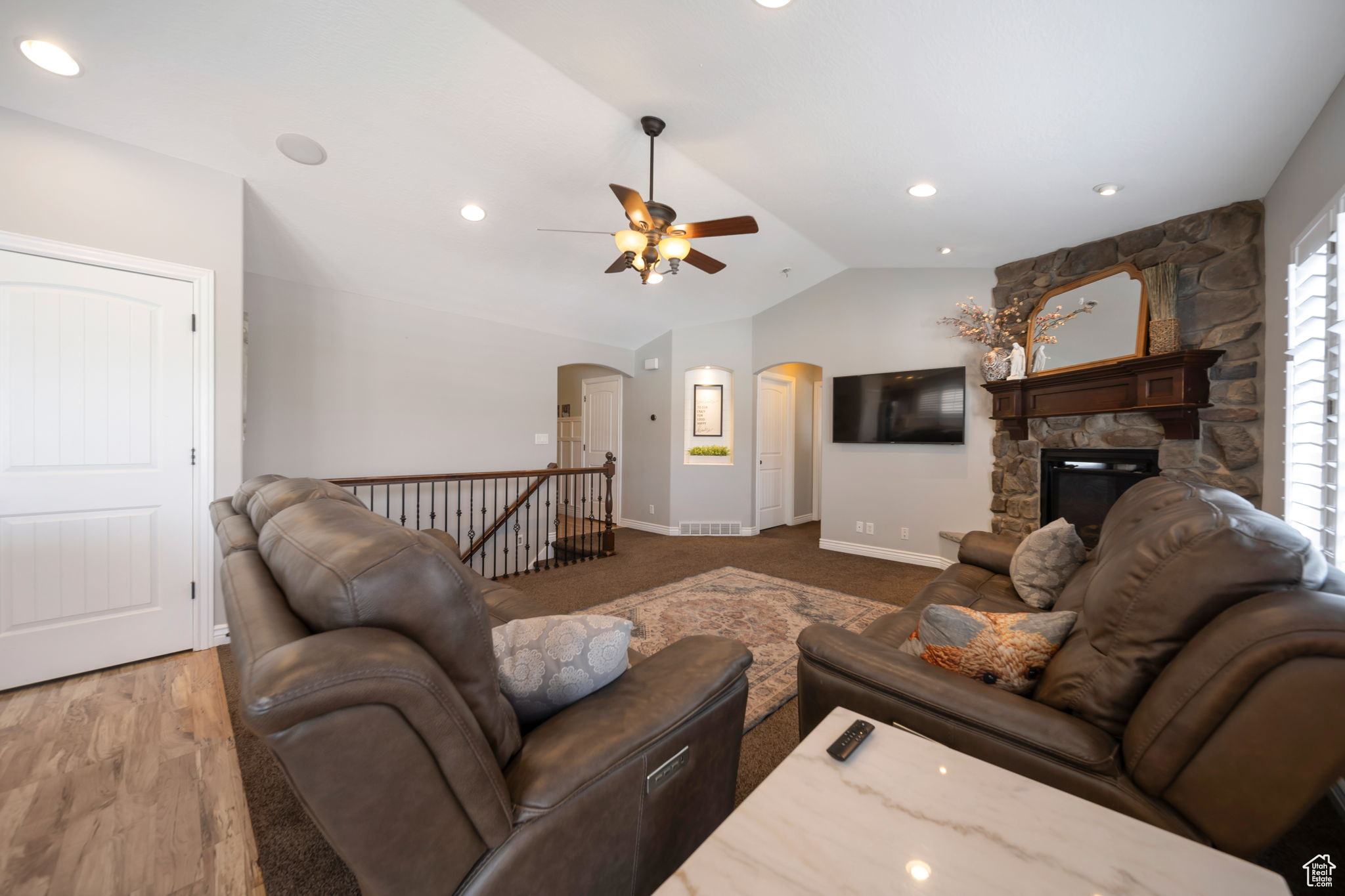 AUTUMN RIDGE - Residential