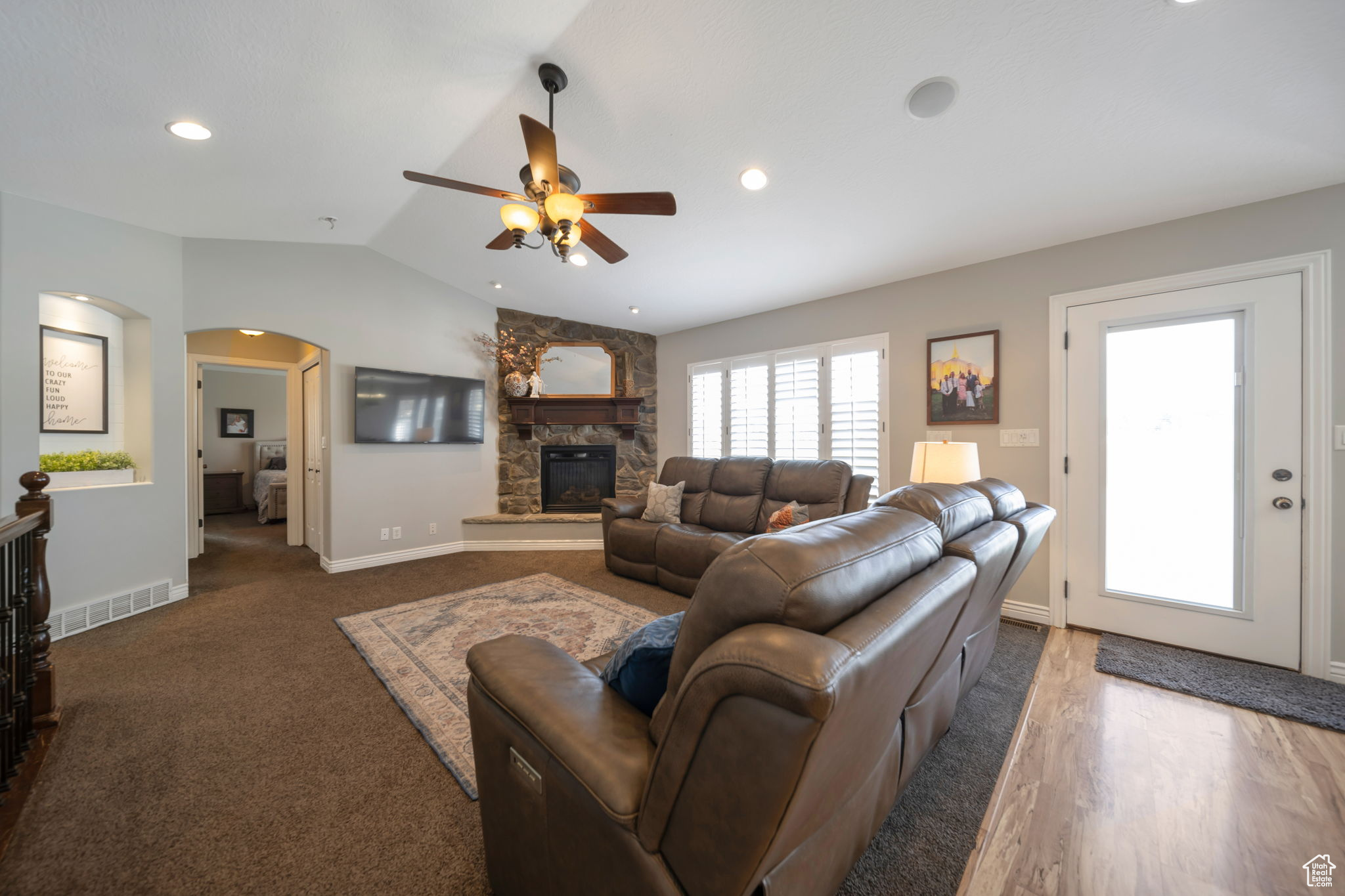 AUTUMN RIDGE - Residential
