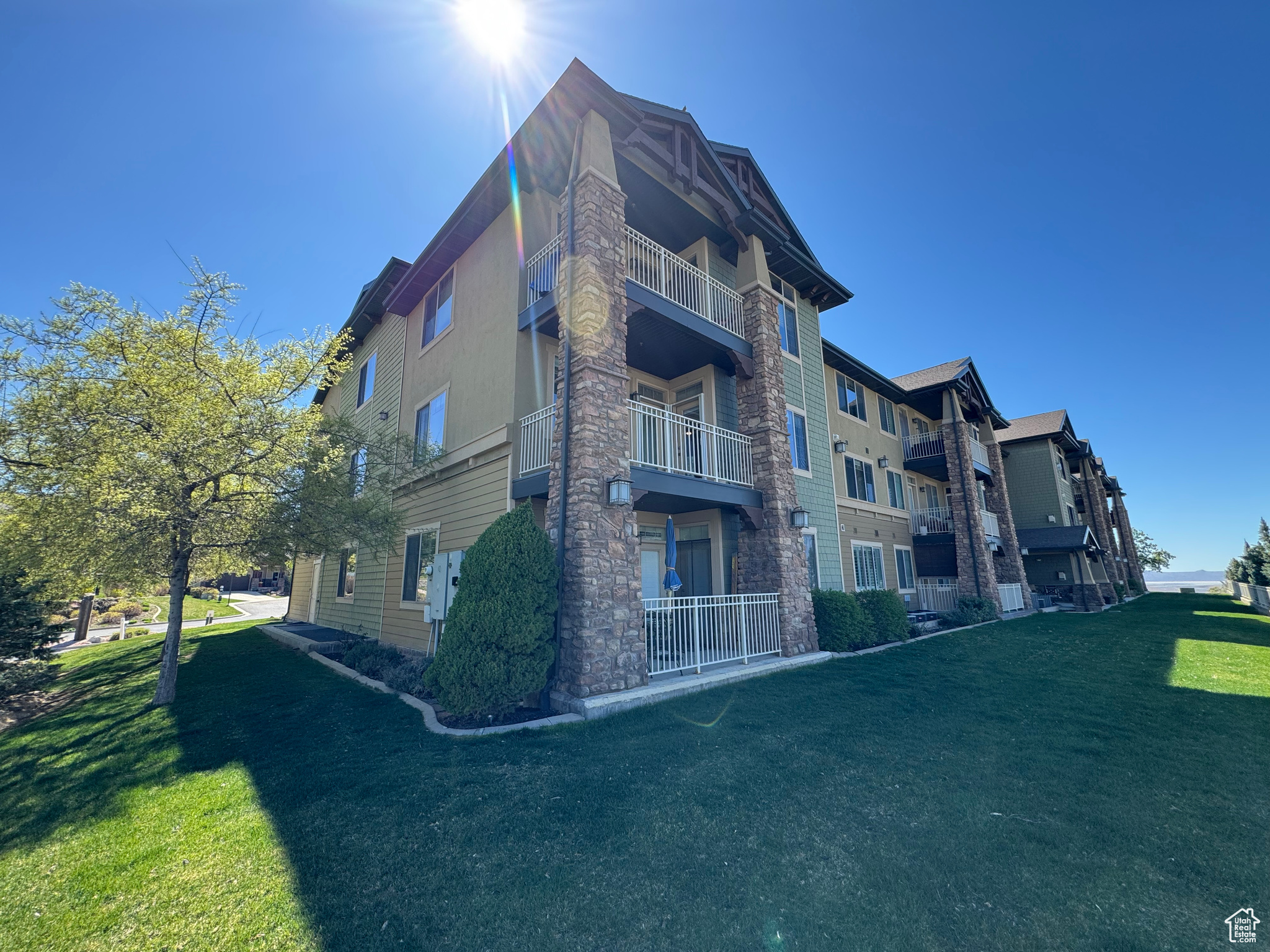 602 S Edgewood Dr #125, North Salt Lake, Utah image 2