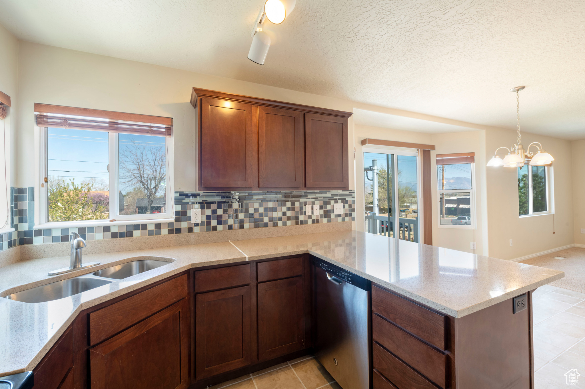 2794 W Harker Ridge Cv, Taylorsville, Utah image 6