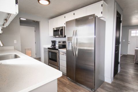 Tiny photo for 655 W 400 S, Tremonton, UT 84337 (MLS # 2138860)