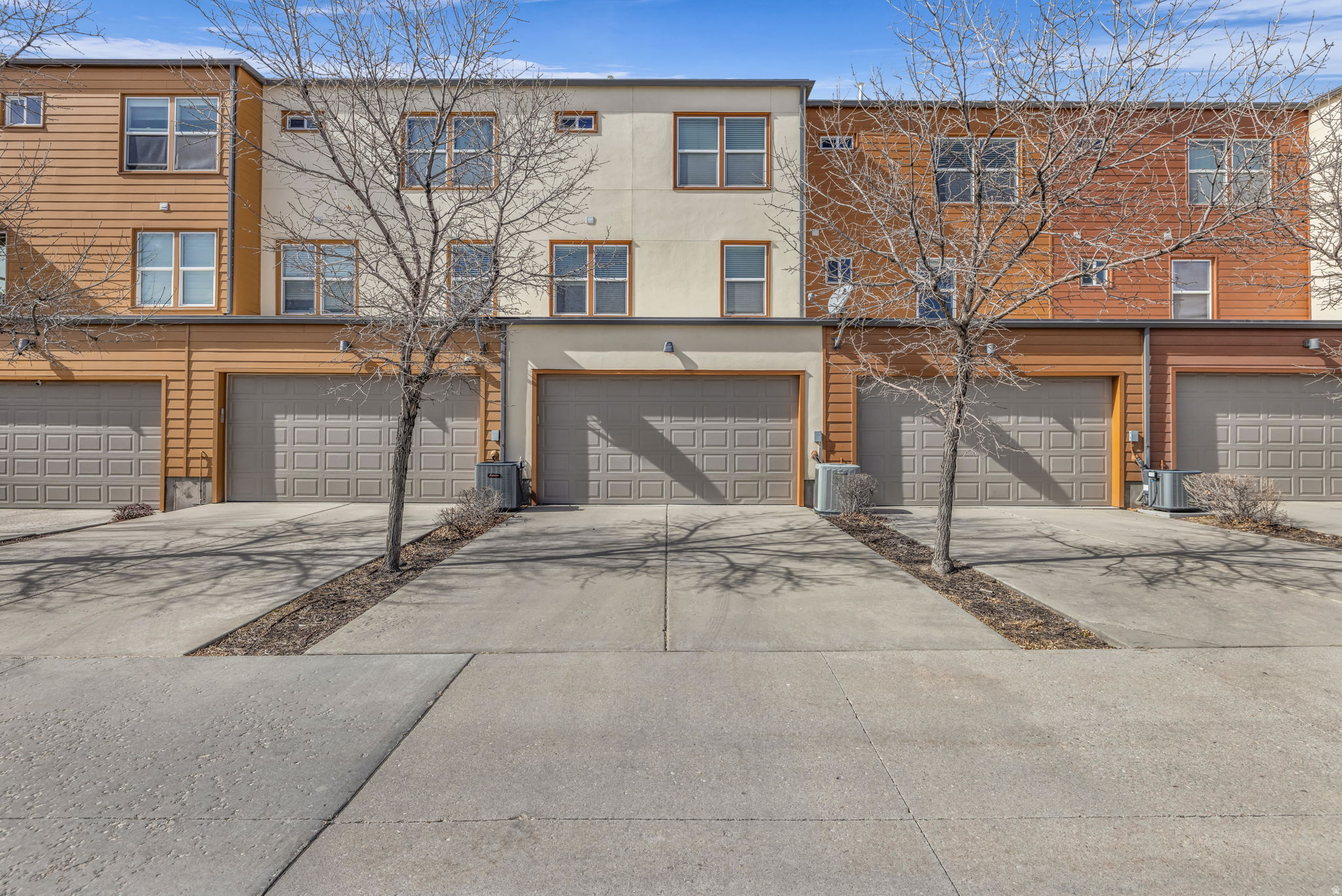 KENNECOTT - Residential