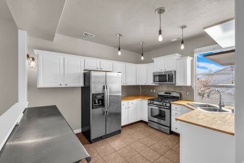 Tiny photo for 10347 S RUBICON RD, South Jordan, UT 84009 (MLS # 2139362)