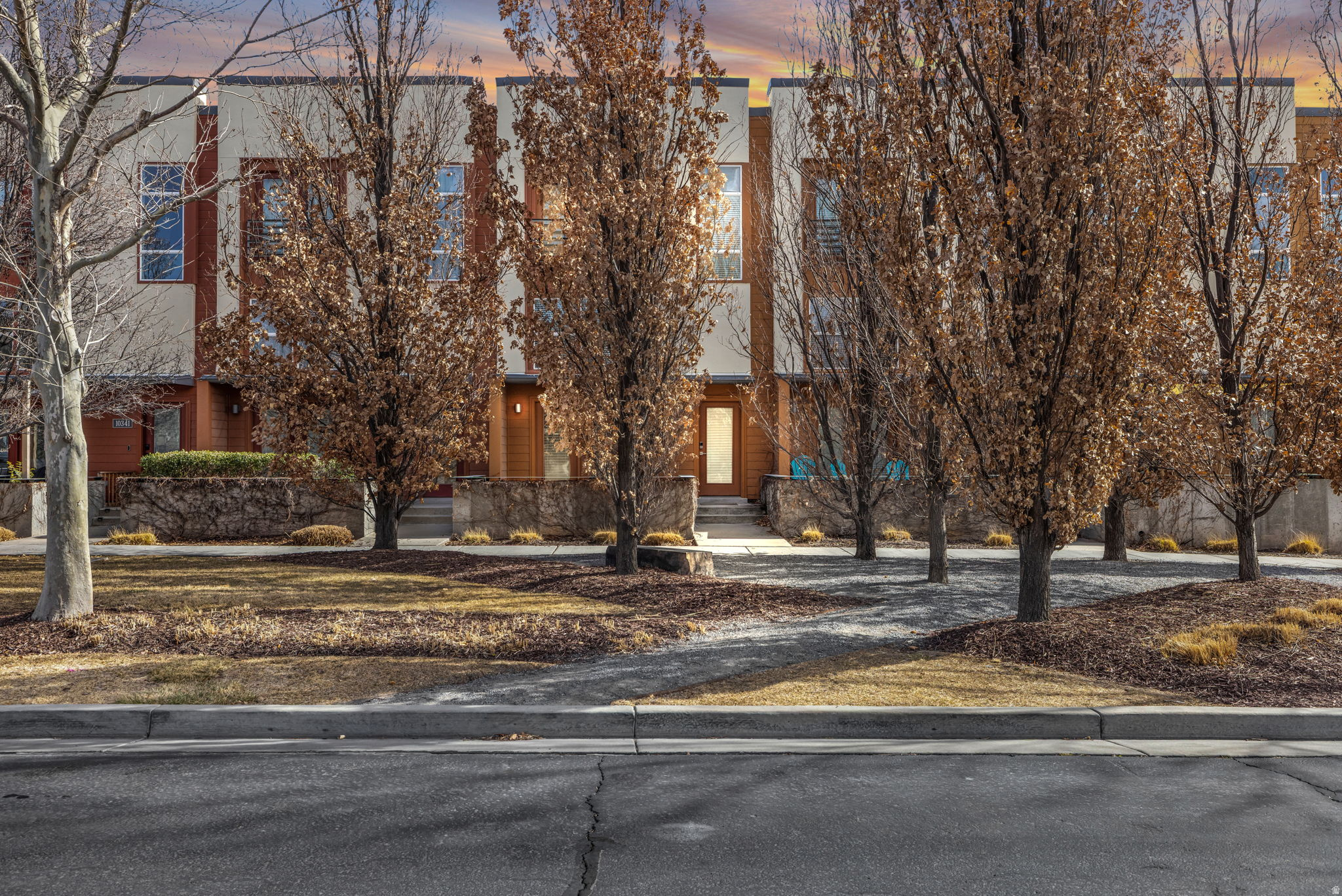 KENNECOTT - Residential