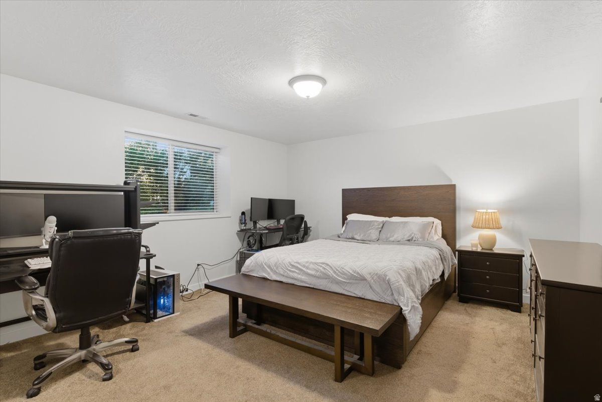 SUNSET EQUESTRIAN - Residential