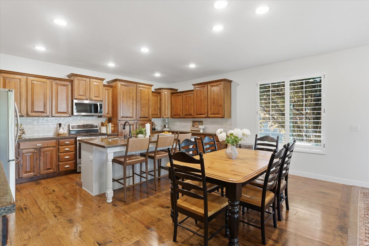 SUNSET EQUESTRIAN - Residential