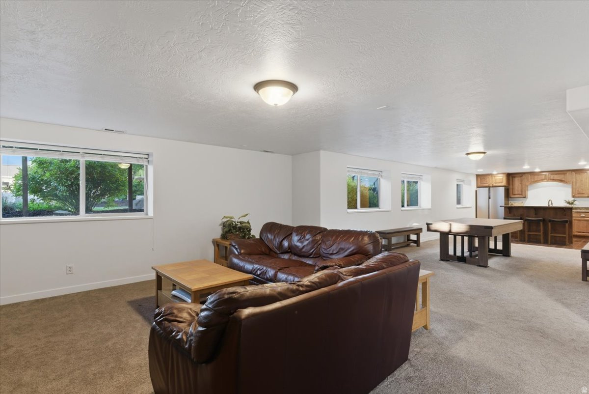 SUNSET EQUESTRIAN - Residential