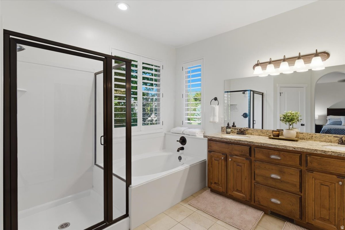 SUNSET EQUESTRIAN - Residential