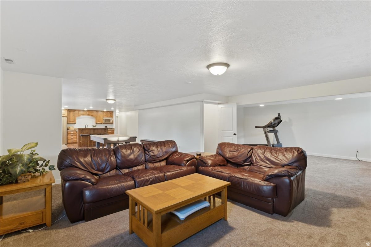 SUNSET EQUESTRIAN - Residential