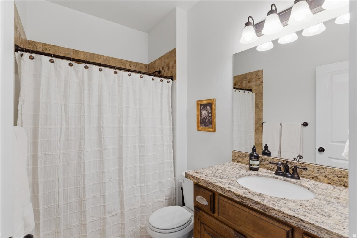 SUNSET EQUESTRIAN - Residential