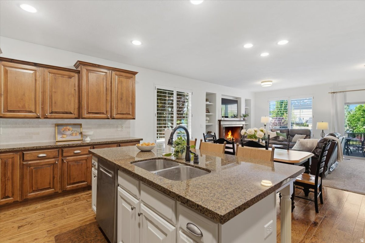 SUNSET EQUESTRIAN - Residential