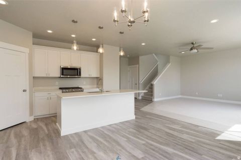 Tiny photo for 1159 OAKRIDGE Dr N #107, Centerville, UT 84014 (MLS # 2147823)
