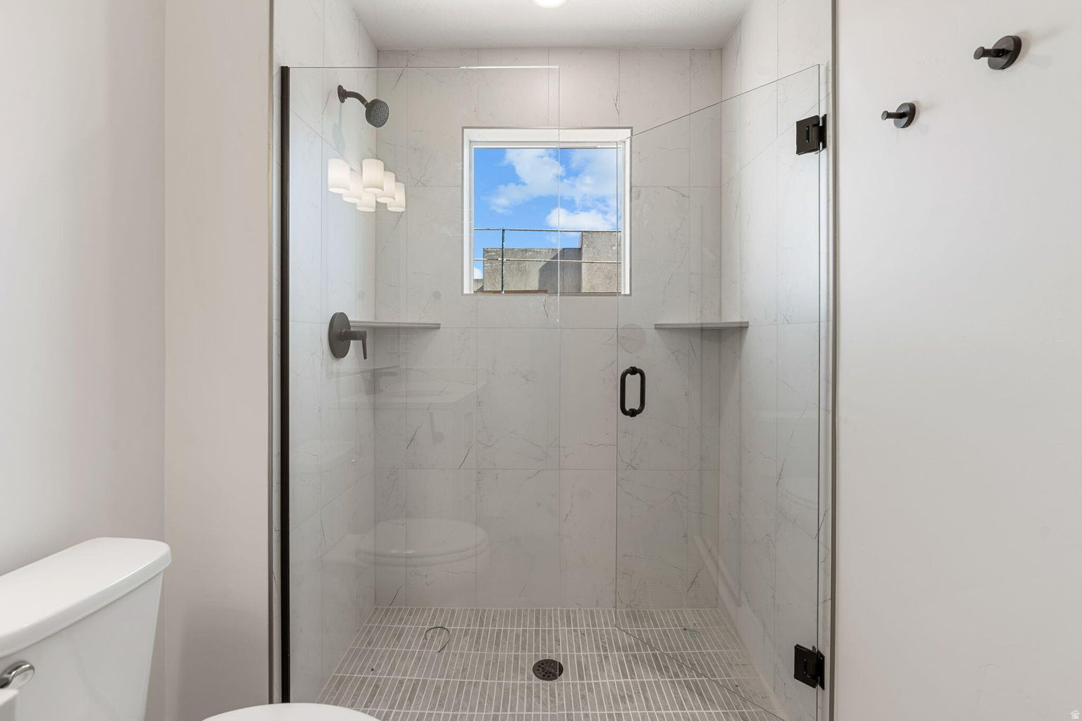 DESERT COLOR - Residential