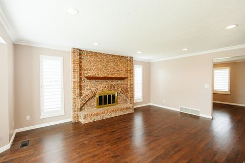 Tiny photo for 39 S VILLAGE WAY E, Fruit Heights, UT 84037 (MLS # 2154418)