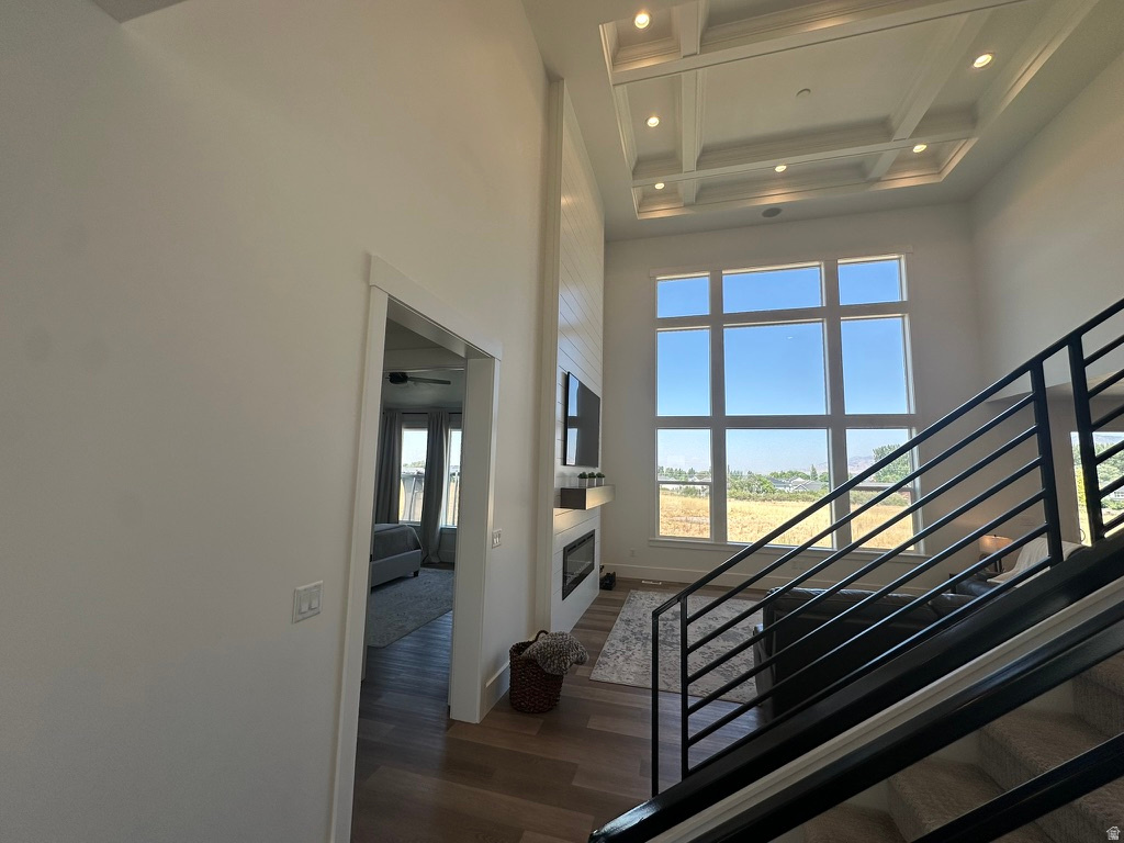 MOUNT VISTA - Residential