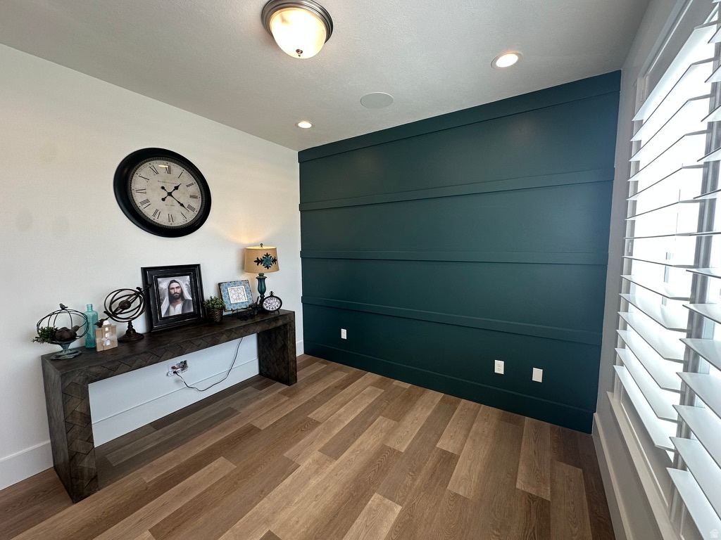 MOUNT VISTA - Residential