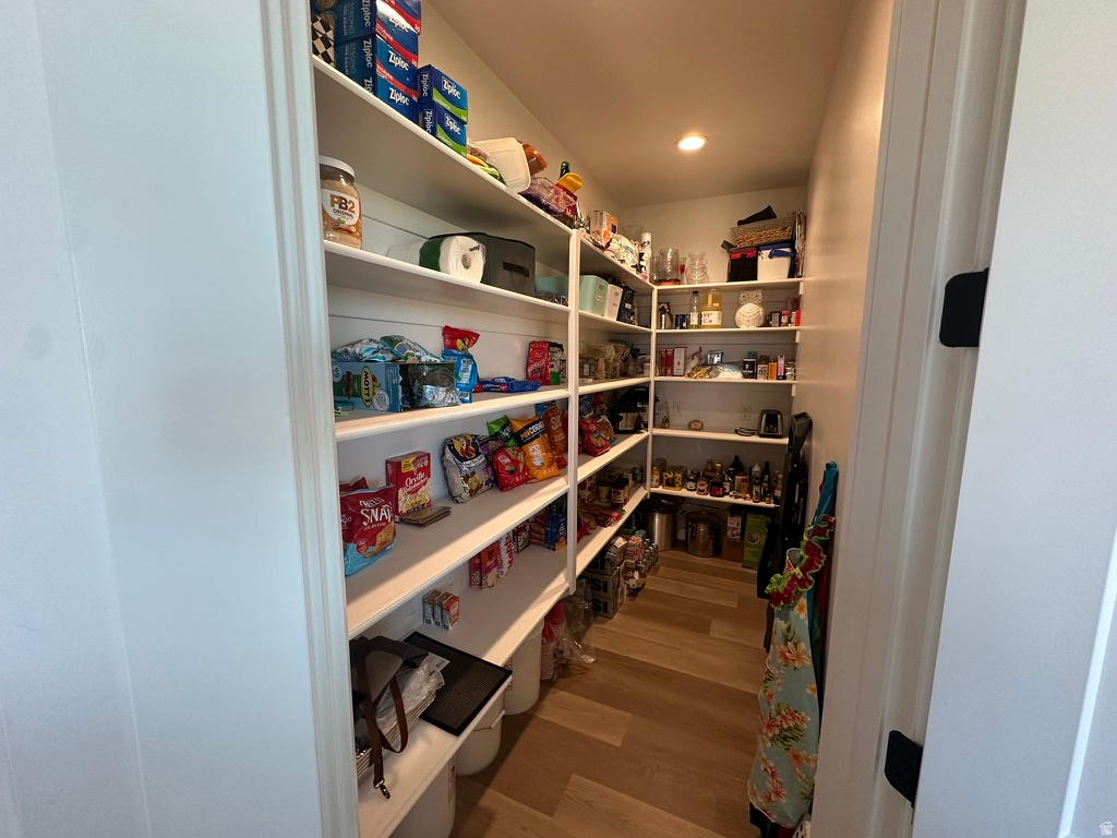 MOUNT VISTA - Residential