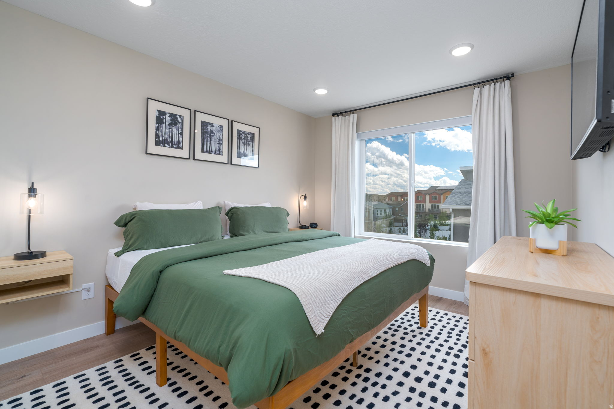 SILVER CREEK - Residential