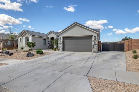 Tiny photo for 409 N SAGE GROUSE DR, Washington, UT 84780 (MLS # 2159027)