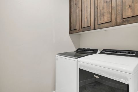 Tiny photo for 409 N SAGE GROUSE DR, Washington, UT 84780 (MLS # 2159027)