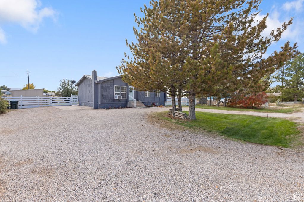 Photo of 598 E BLUE SKY DR S, Enoch, UT 84721 (MLS # 2119568)