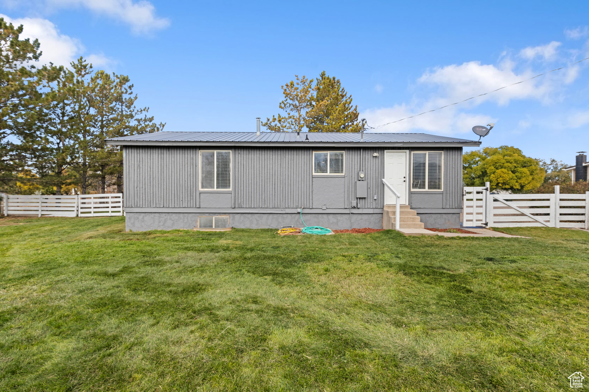 GARDEN PARK ESTATES - Residential