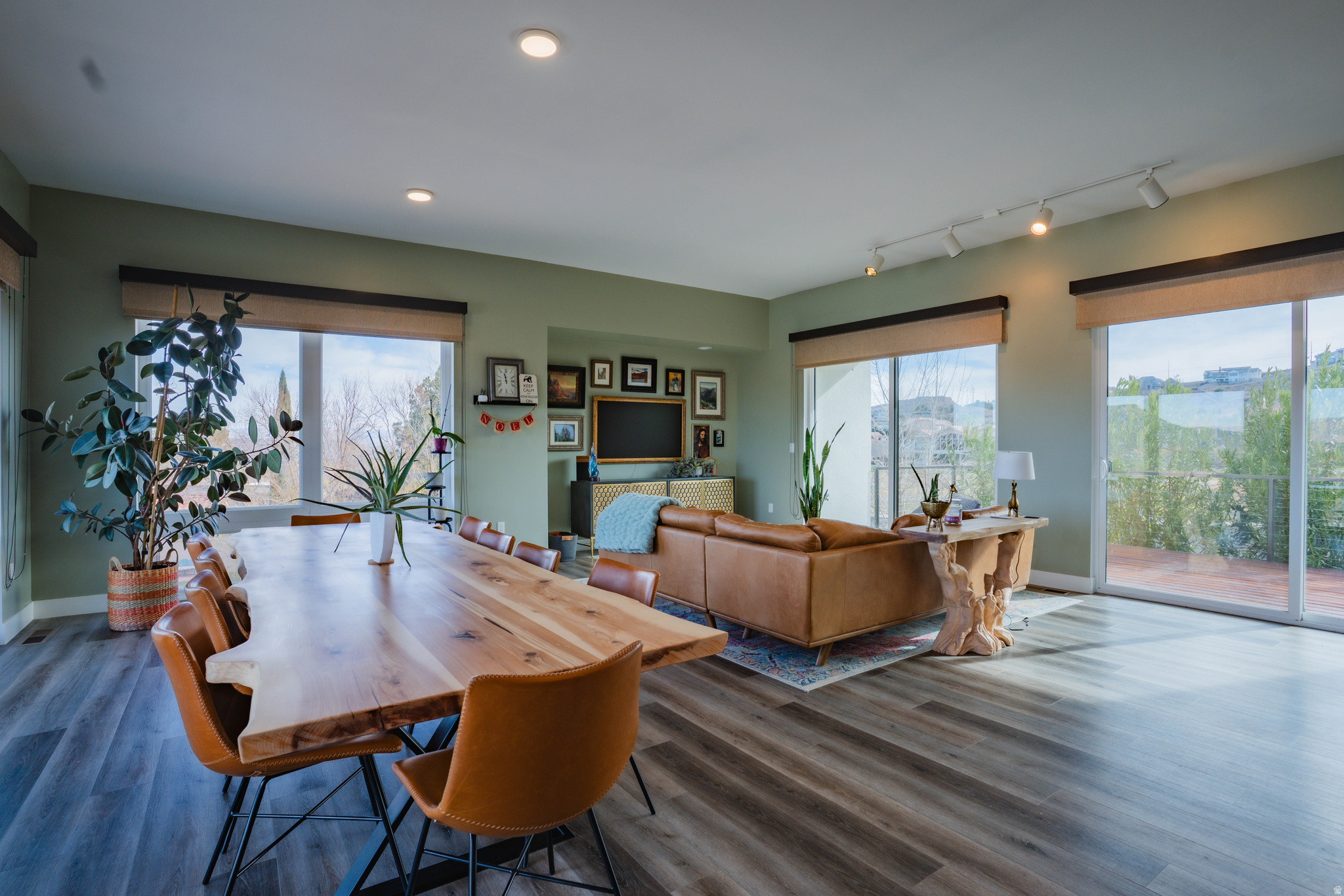 SOUTHGATE HILLS 2 - Residential